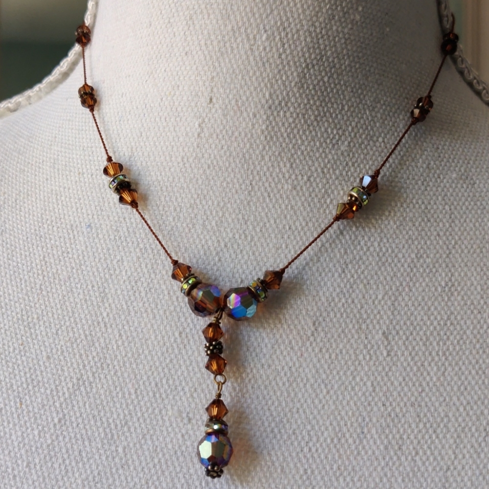 Brown and Multi Facet Necklace